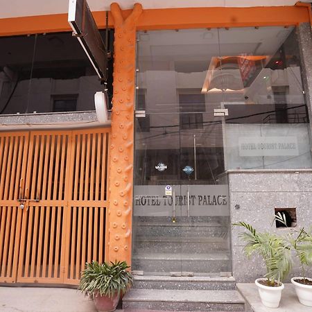 Hotel Tourist Palace Nova Deli Exterior foto